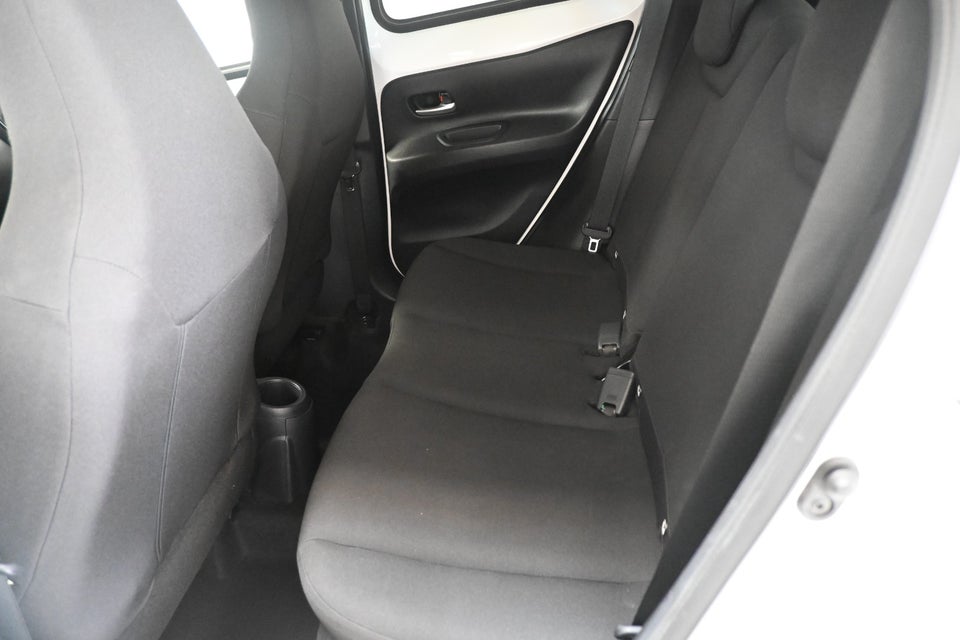 Toyota Aygo X 1,0 Pulse s-CVT 5d