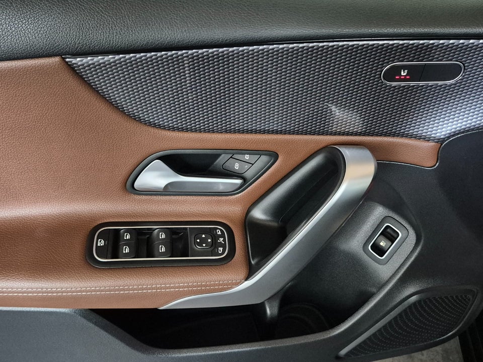 Mercedes A250 e 1,3 Advantage aut. 5d