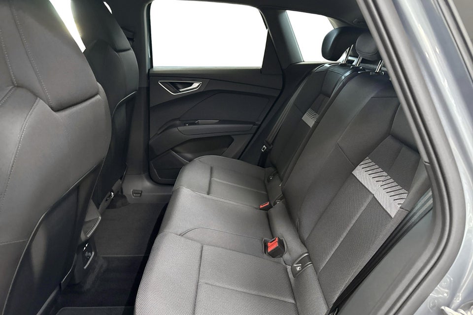 Audi Q4 e-tron 45 S-line Edition 5d