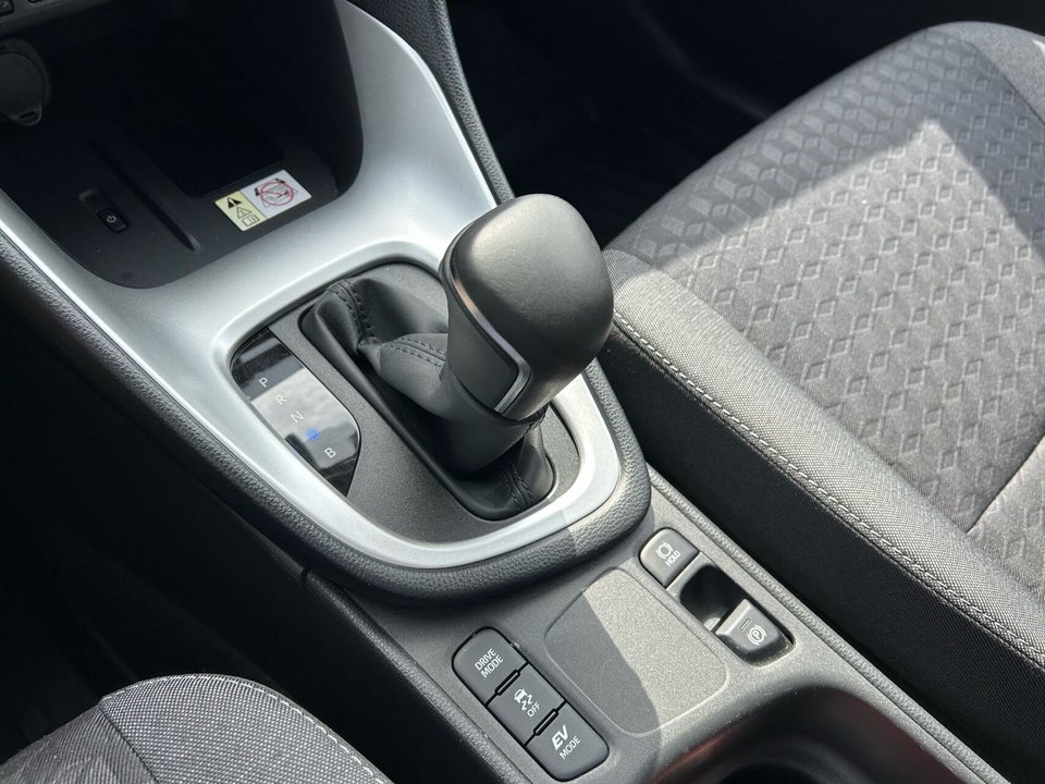 Toyota Yaris 1,5 Hybrid Active Tech+ e-CVT 5d