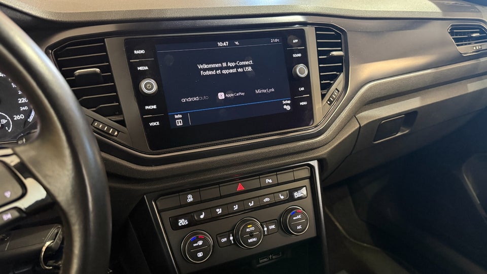 VW T-Roc 1,0 TSi 115 City 5d