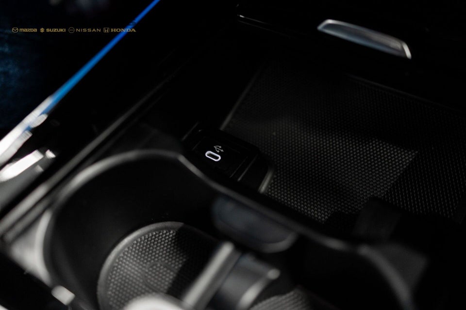 Mercedes EQA300 Progressive 4Matic 5d