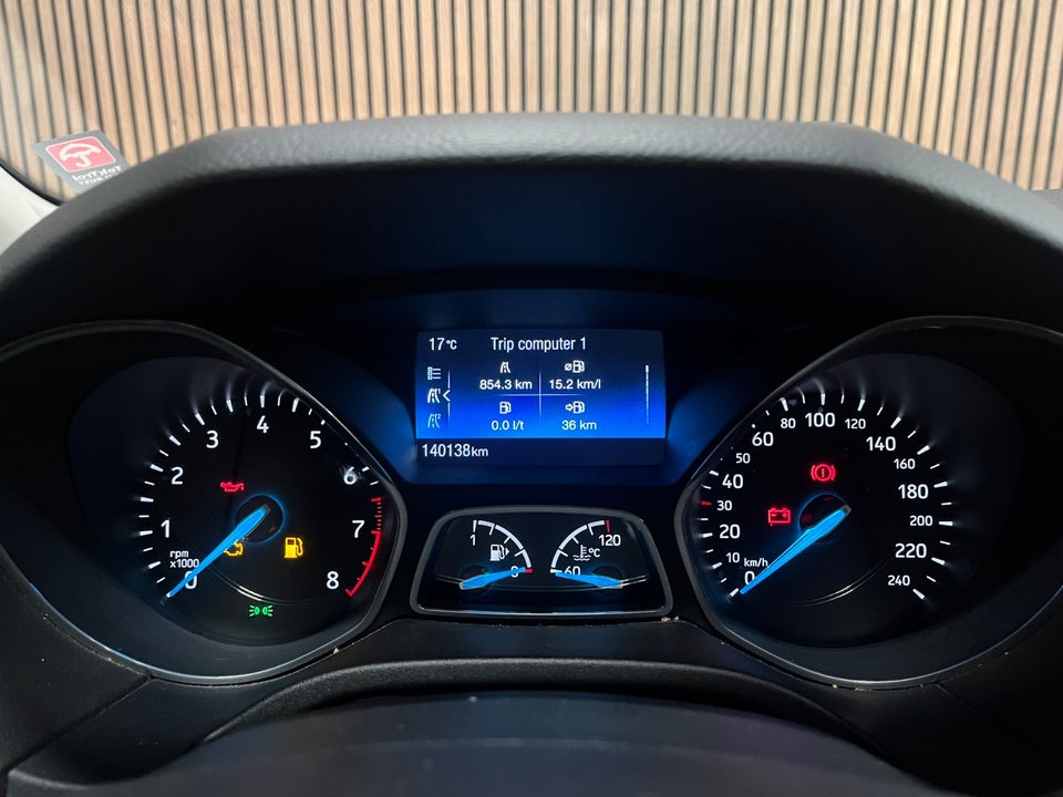 Ford Focus 1,0 EcoBoost Titanium stc. 5d