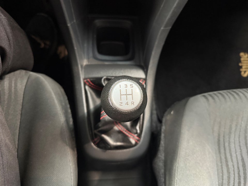 Suzuki Swift 1,2 GL 3d