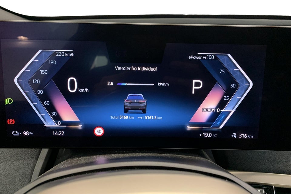 BMW iX xDrive40 Supercharged 5d