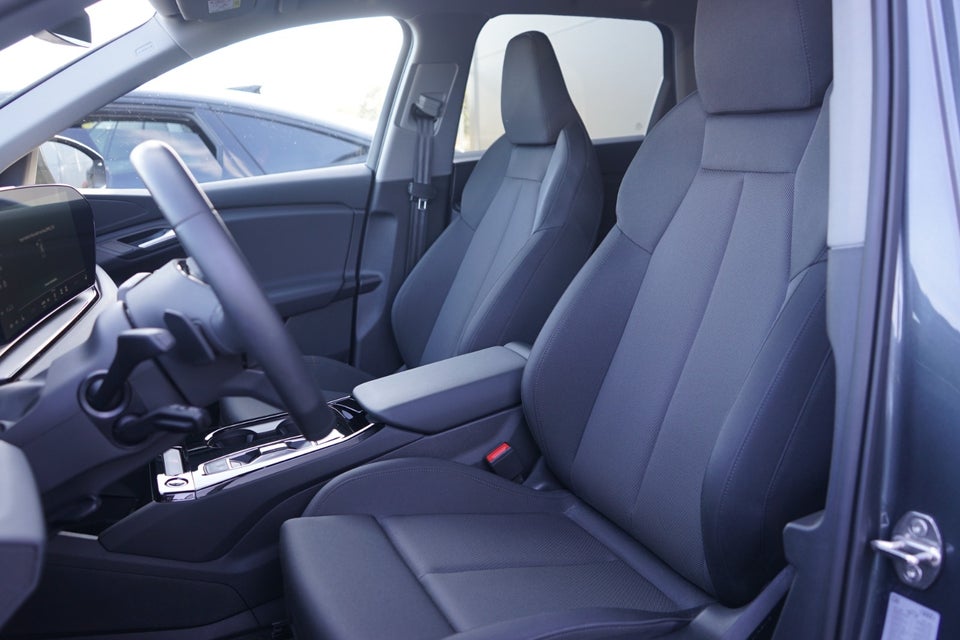 Audi Q6 e-tron S-line performance 5d