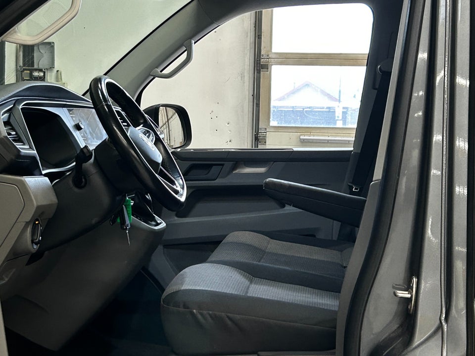VW Transporter 2,0 TDi 204 Kassevogn DSG lang
