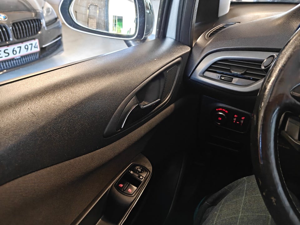 Opel Corsa 1,3 CDTi 95 Cosmo 5d