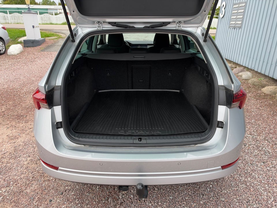 Skoda Octavia 1,4 TSi iV Combi DSG 5d
