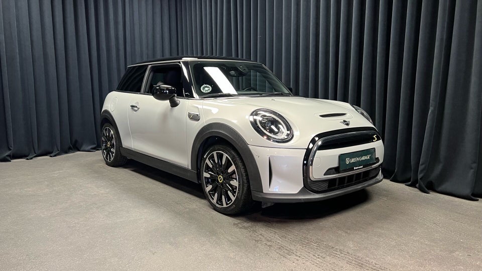 MINI Cooper SE Classic Trim 3d