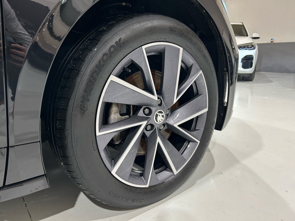 Skoda Enyaq 80x iV Sportline 5d