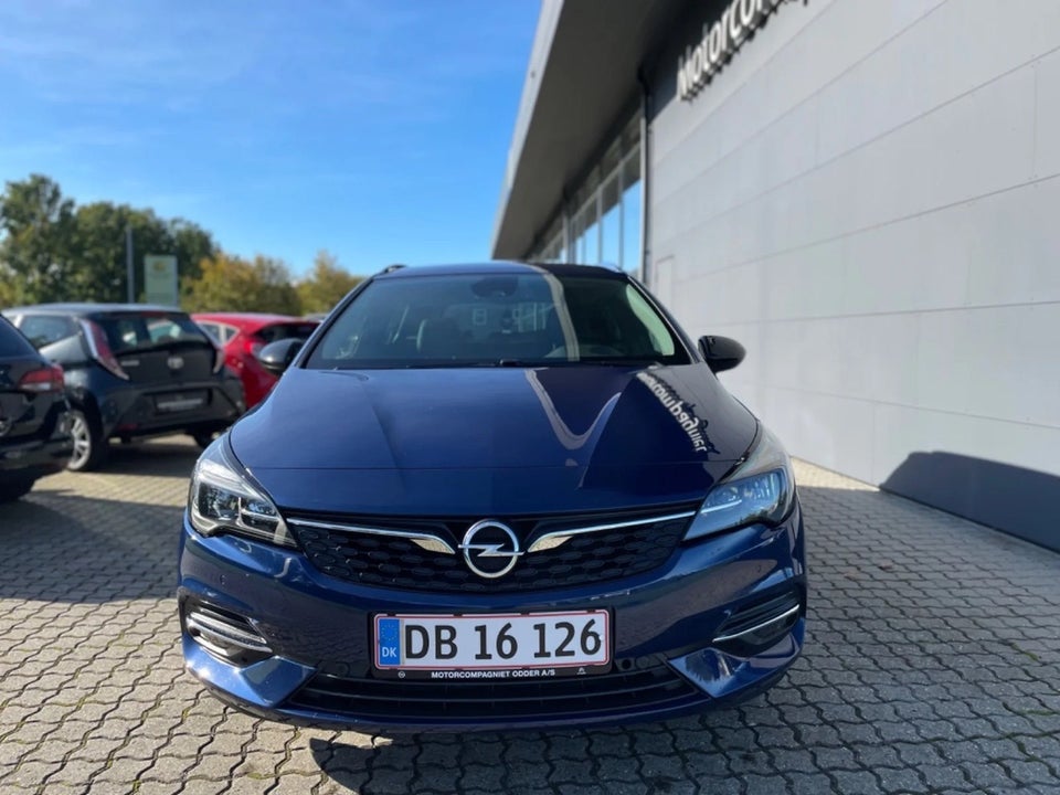 Opel Astra 1,2 T 110 Elegance Sports Tourer 5d