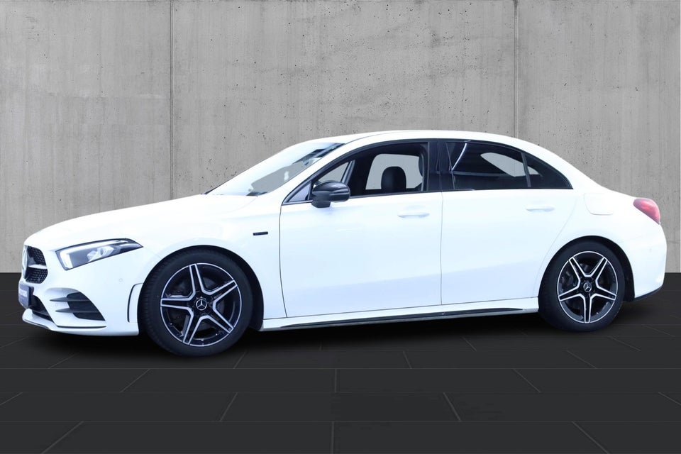 Mercedes A250 e 1,3 AMG Line aut. 4d