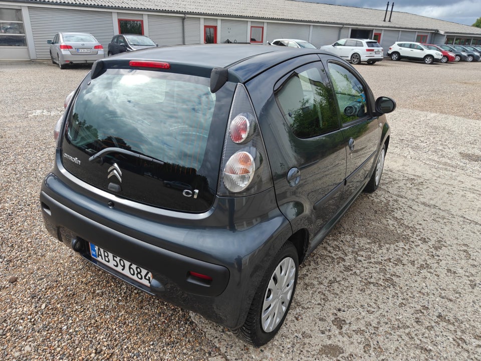 Citroën C1 1,0i Exclusive 5d