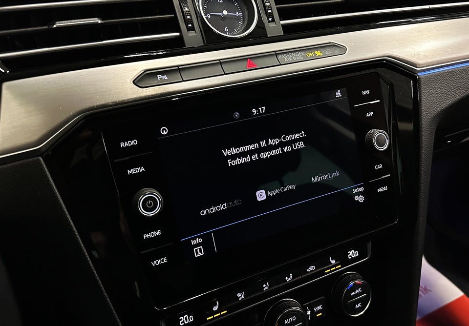 VW Passat 1,4 TSi 150 R-line Variant DSG BMT 5d