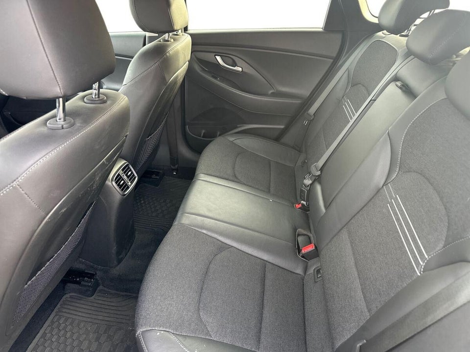 Hyundai i30 1,0 T-GDi Advanced stc. 5d