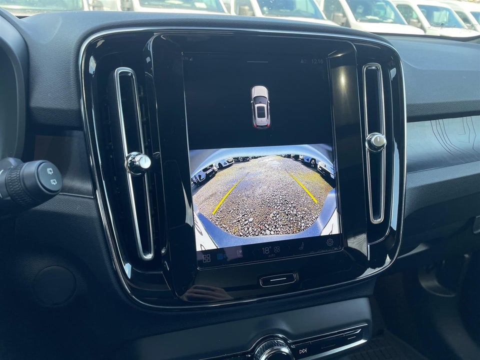 Volvo XC40 ReCharge Twin Ultimate 5d