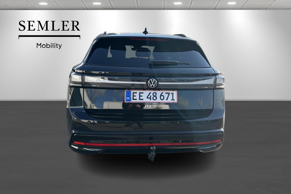 VW ID.7 Style Tourer 5d