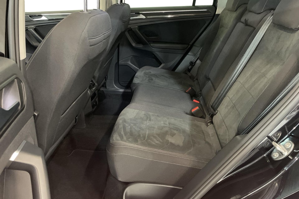 VW Tiguan 1,4 eHybrid Elegance DSG 5d