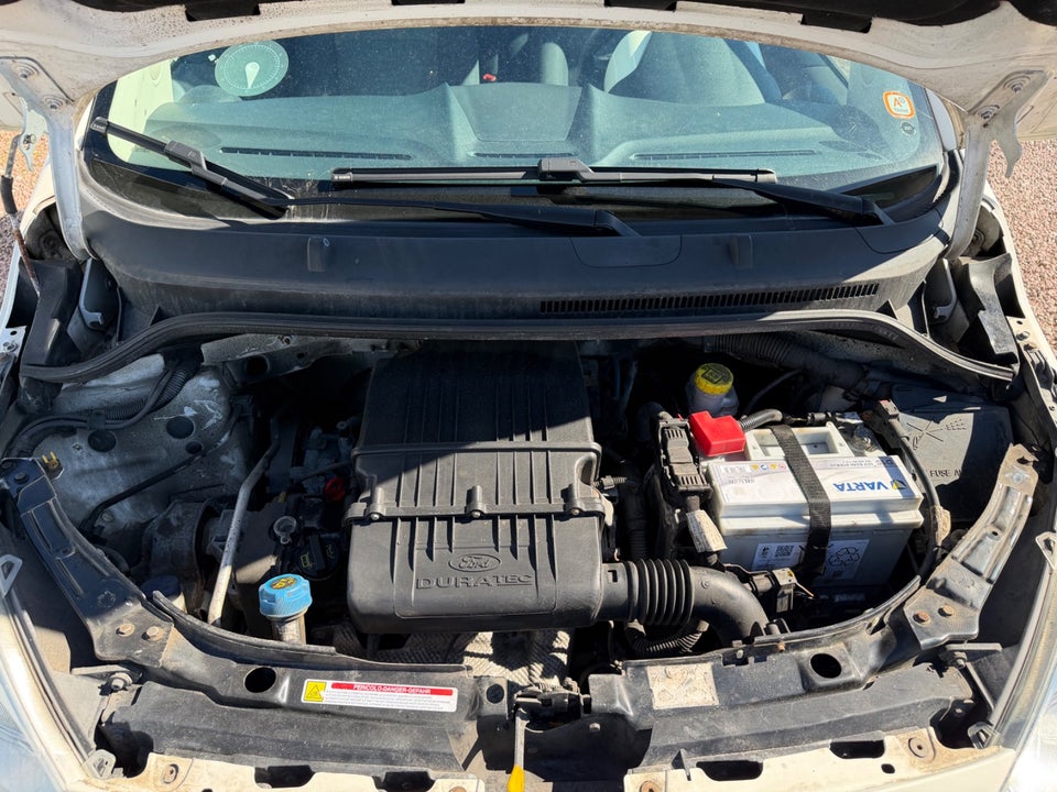 Ford Ka 1,2 Titanium 3d