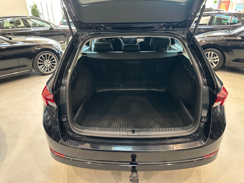 Skoda Octavia 2,0 TDi 150 Style Combi DSG 5d