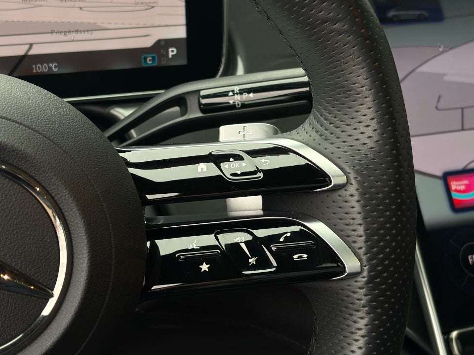 Mercedes EQE350 AMG Line 4Matic 4d