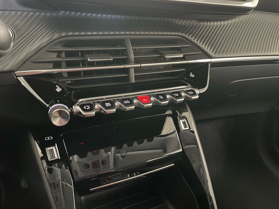 Peugeot e-208 50 Allure 5d