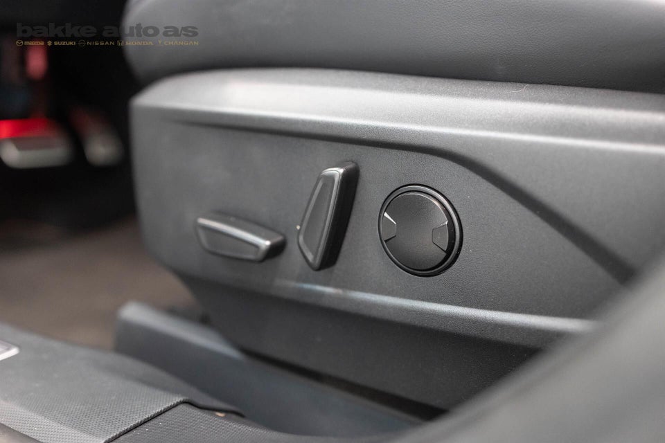 Ford Mustang Mach-E 88 Premium Extended Range 5d
