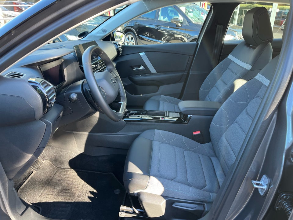 Citroën C4 1,2 PureTech 130 VTR Sport EAT8 5d