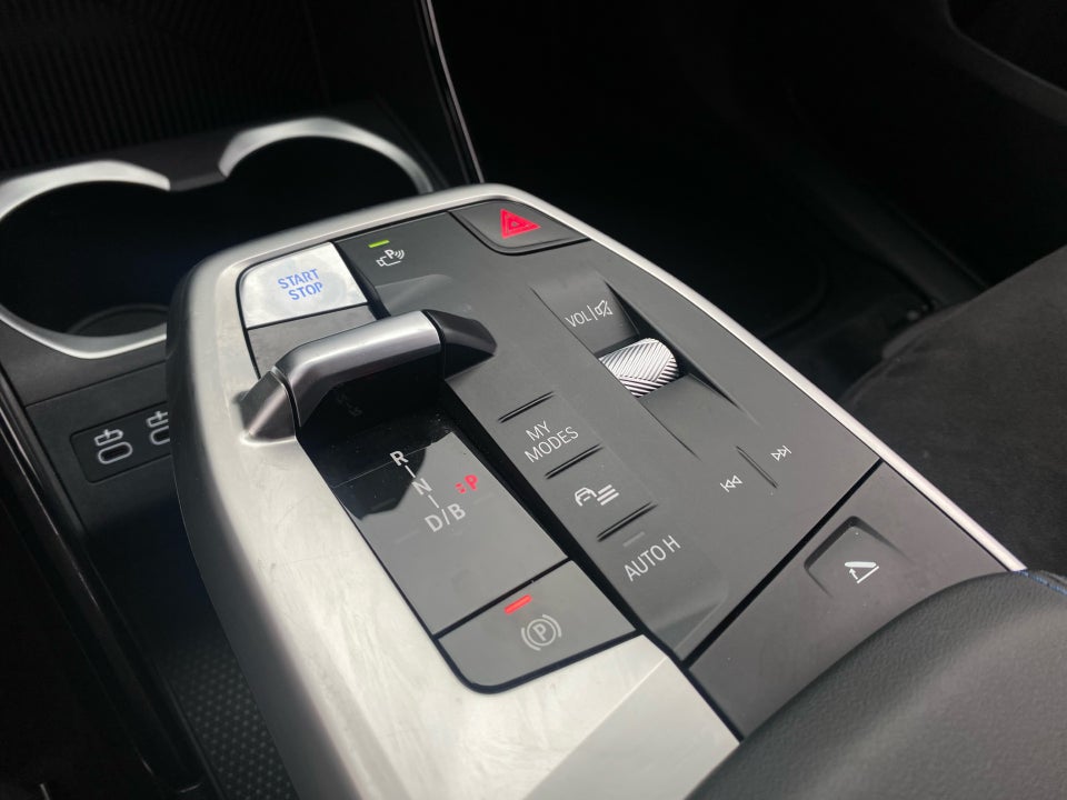 BMW iX1 eDrive20 M-Sport 5d