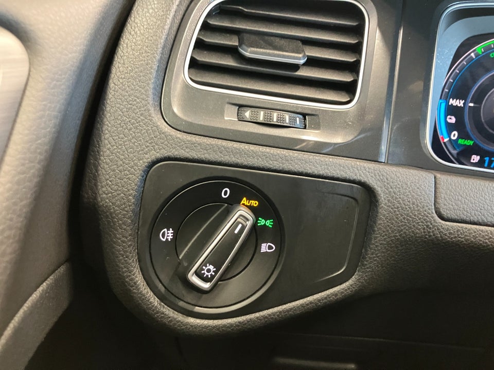 VW e-Golf VII Comfortline 5d