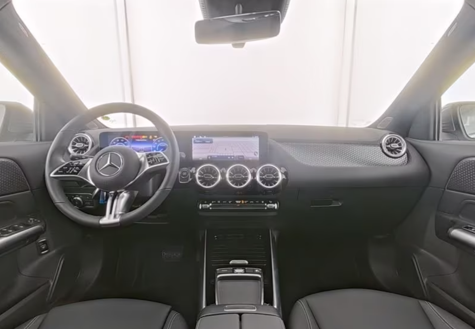 Mercedes EQA250+ Progressive Advance 5d