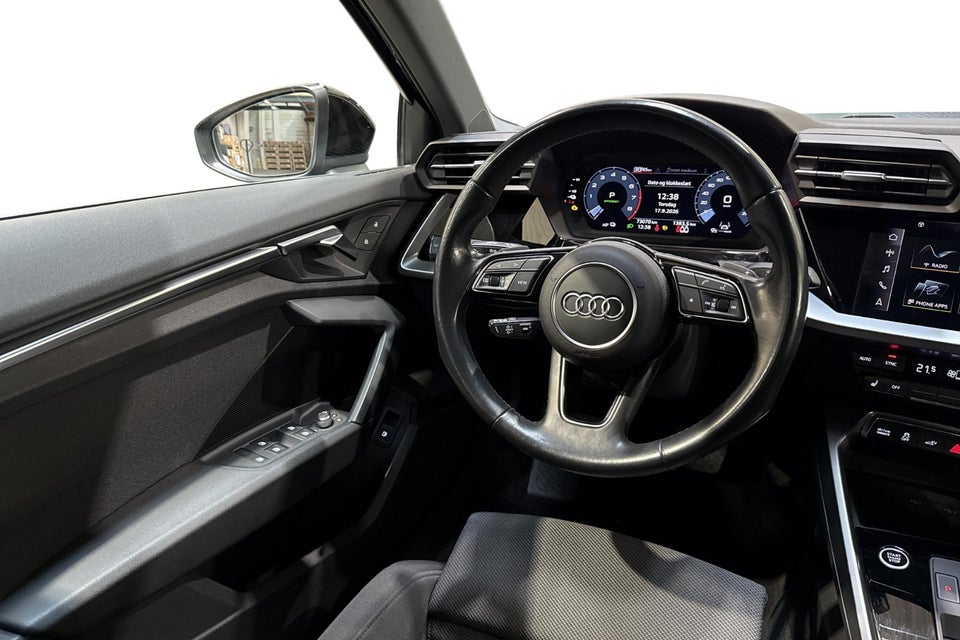 Audi A3 40 TFSi e Prestige Sportback S-tr. 5d