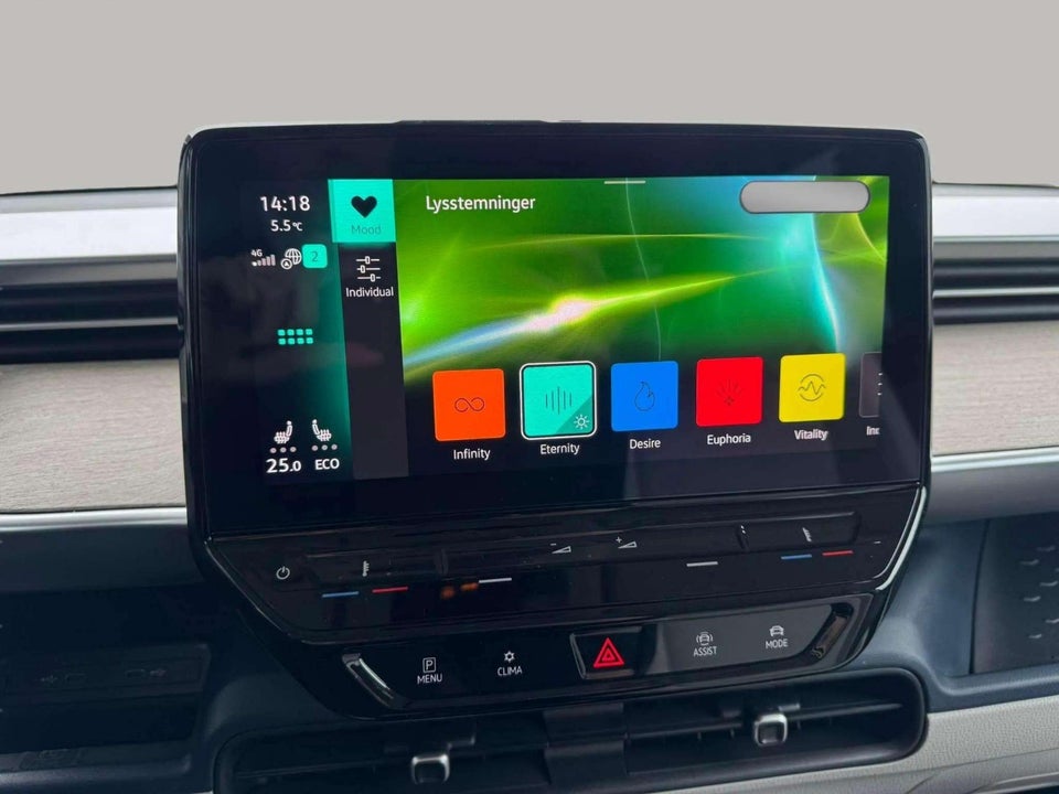 VW ID.Buzz 77 Pro SWB 5d