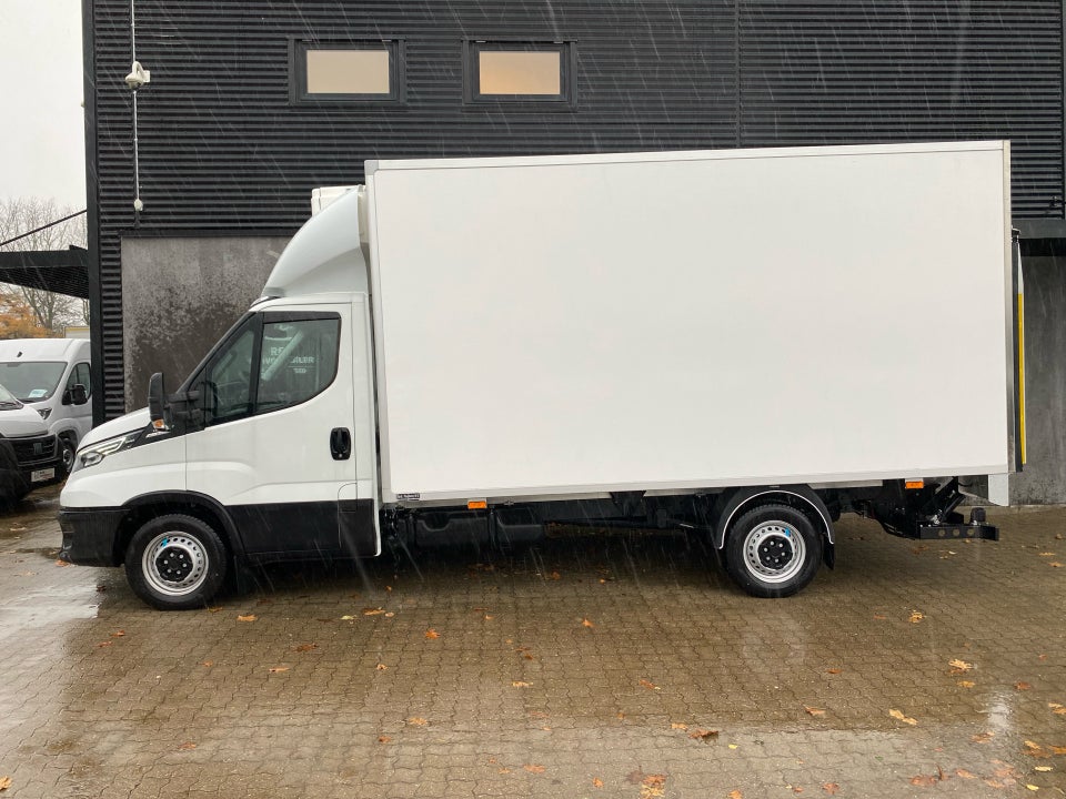 Iveco Daily 3,0 35S18 4100mm Lad AG8