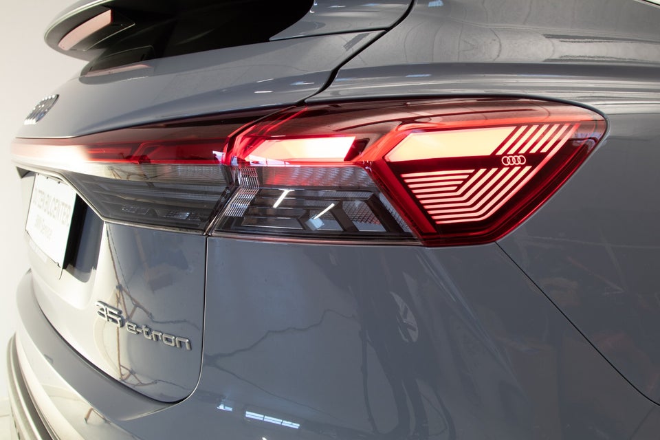 Audi Q4 e-tron 35 Advanced Sportback 5d