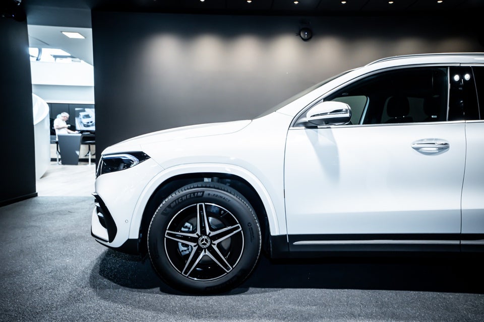 Mercedes EQA250+ AMG Premium 5d