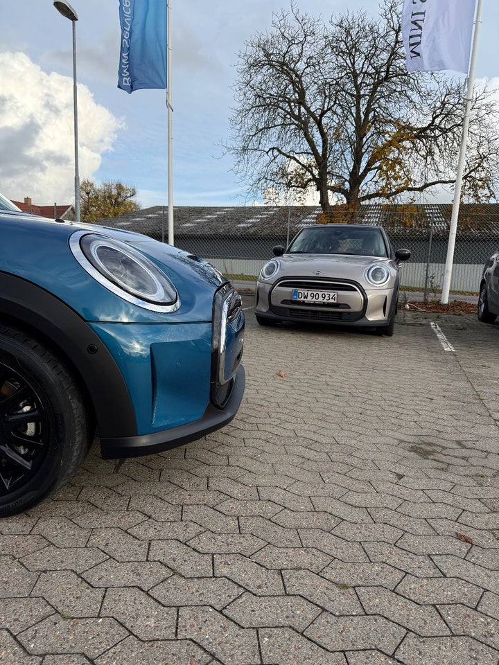 MINI Cooper SE Classic Trim 3d