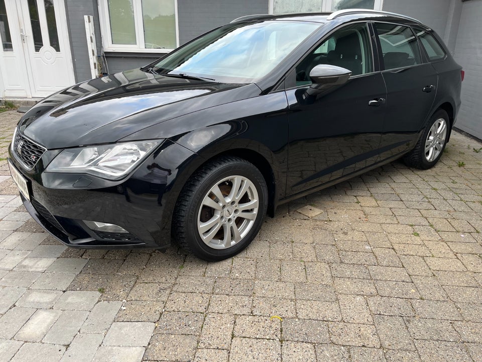 Seat Leon 1,6 TDi 105 Reference ST 5d