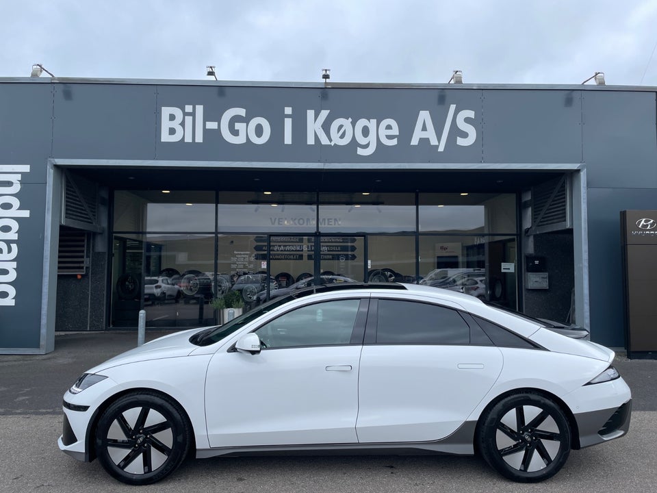 Hyundai Ioniq 6 77 Ultimate AWD 4d