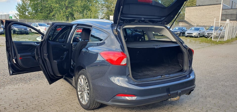 Ford Focus 1,0 EcoBoost Titanium stc. aut. 5d