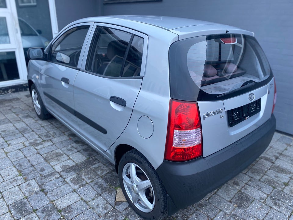 Kia Picanto 1,1 EX Sunshine 5d