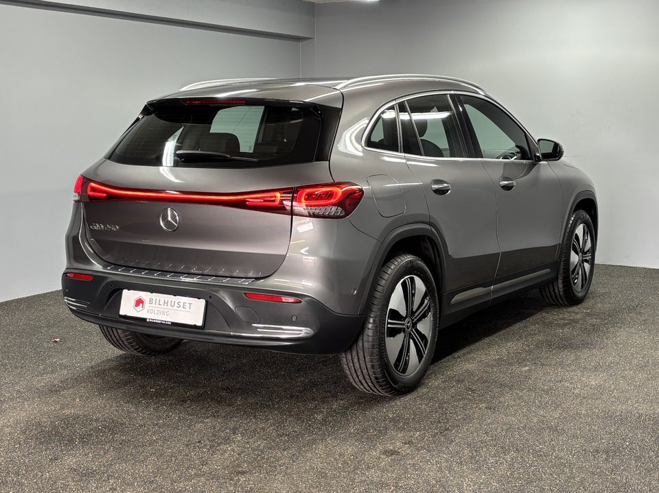 Mercedes EQA250 Progressive 5d
