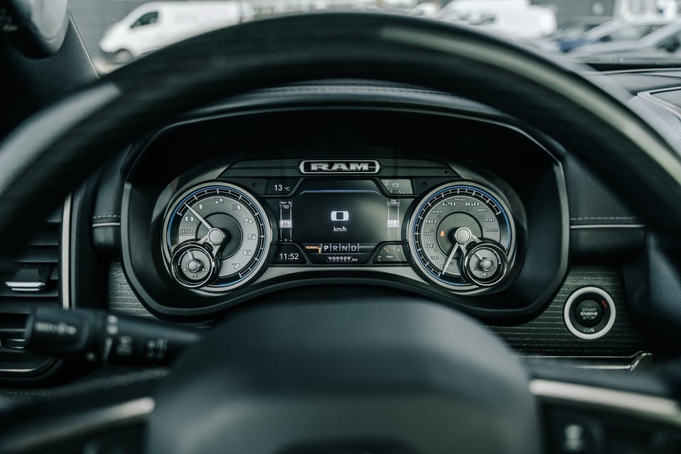 Dodge RAM 1500 5,7 V8 Laramie Crew Cab aut. 4x4 4d