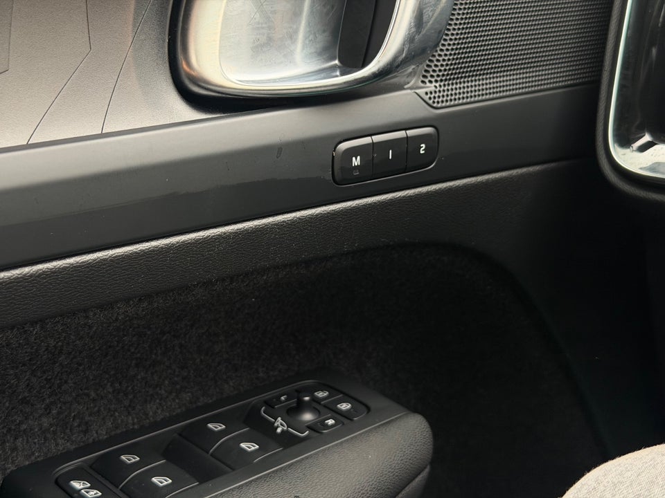 Volvo XC40 P6 ReCharge Plus 5d