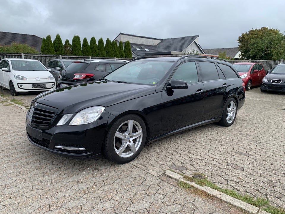 Mercedes E200 2,2 CDi Elegance stc. aut. BE 5d