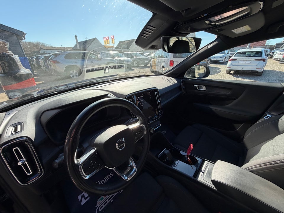 Volvo XC40 ReCharge Core 5d