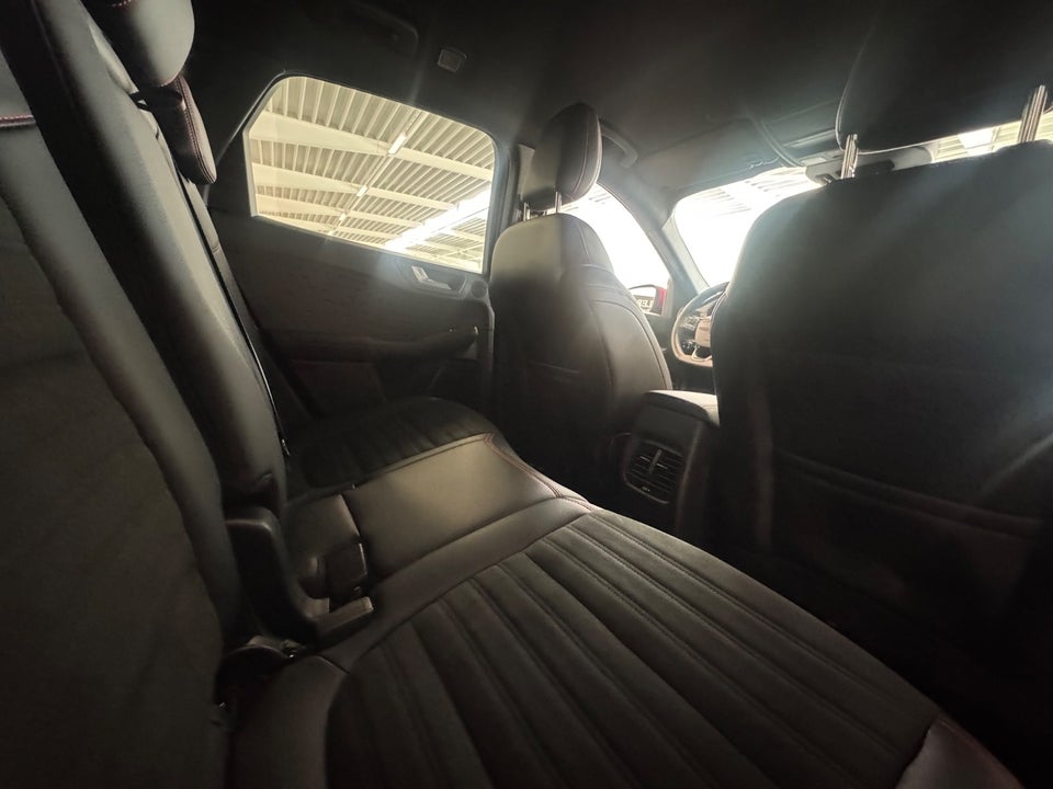 Ford Kuga 2,5 PHEV ST-Line X CVT 5d