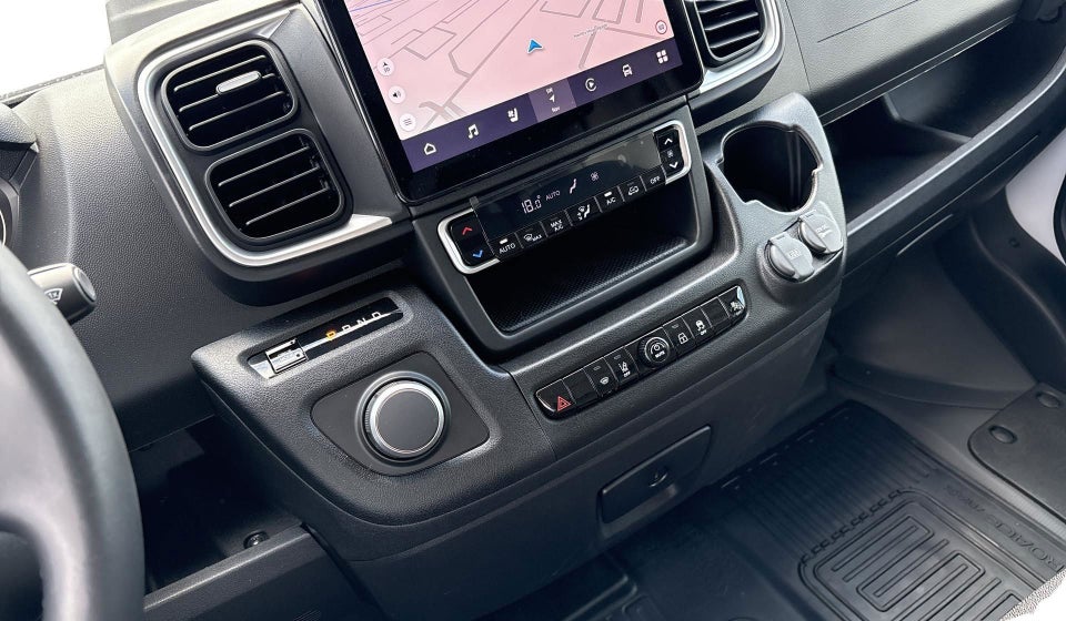 Toyota ProAce Max 110 Comfort Master Kassevogn L3H2