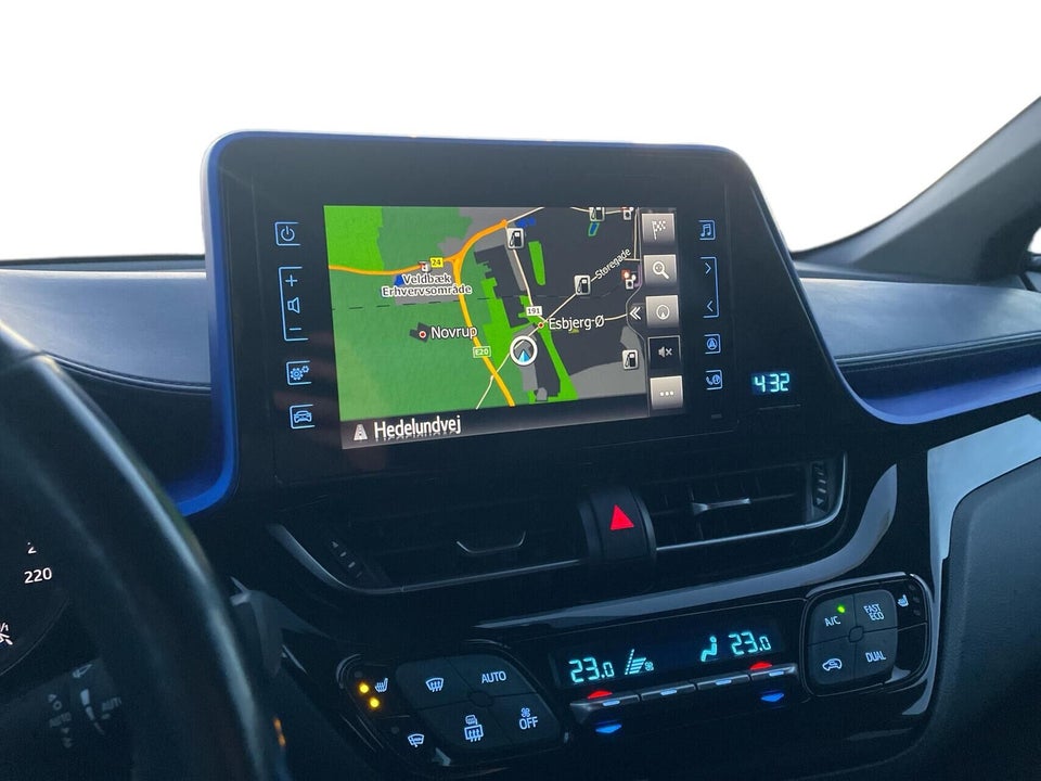 Toyota C-HR 1,8 Hybrid C-ULT CVT 5d